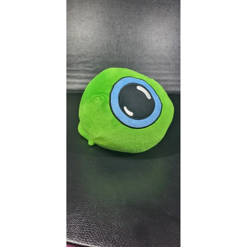Green Eye Septic Sam Plush Stuffed Toy. No Tag. Read Details